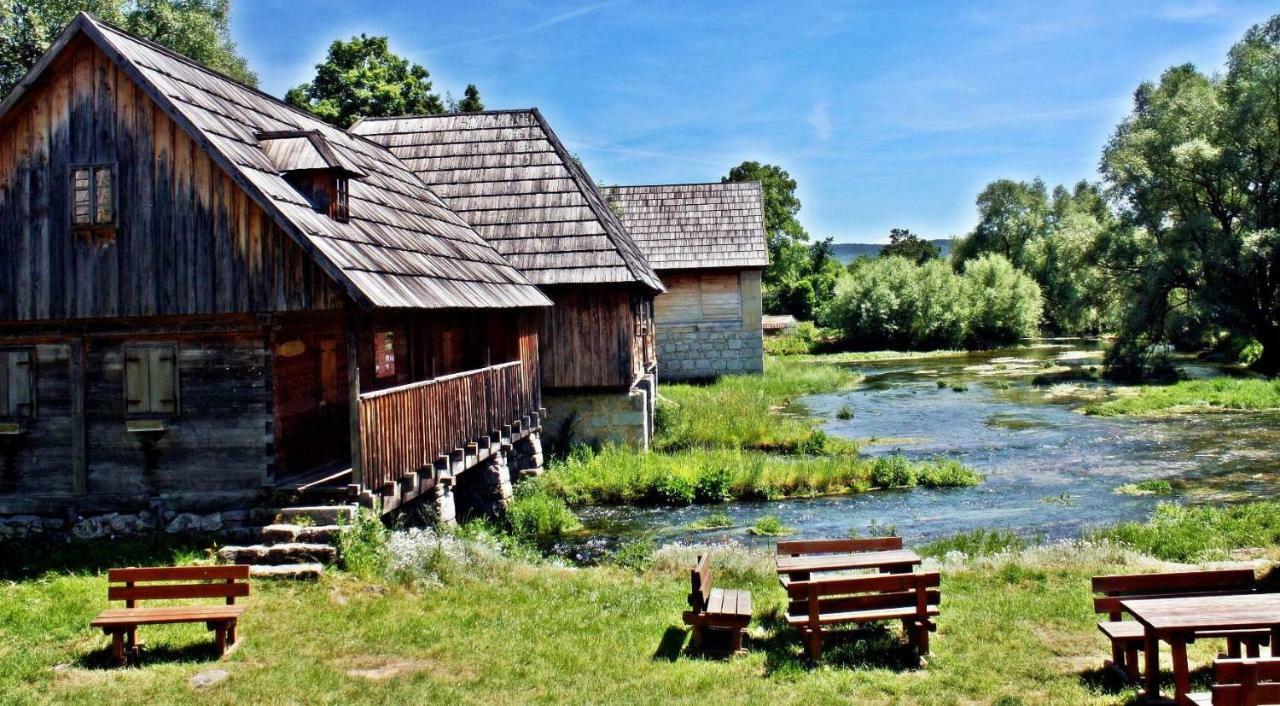 Guest House Gacka Rogic Otocac Bagian luar foto