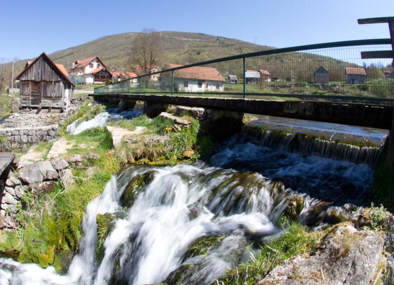 Guest House Gacka Rogic Otocac Bagian luar foto