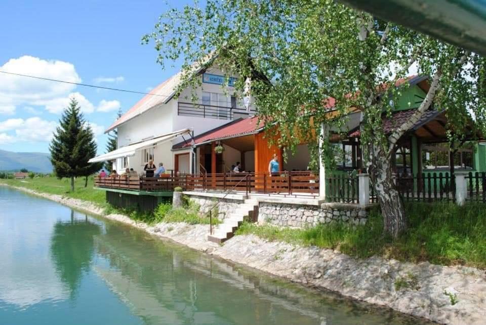 Guest House Gacka Rogic Otocac Bagian luar foto